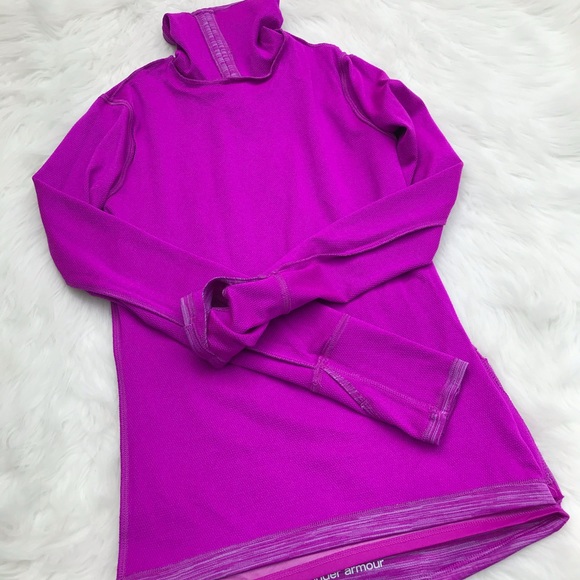 Under Armor Run Wind Turtleneck Top Long Sleeve - Picture 11 of 13